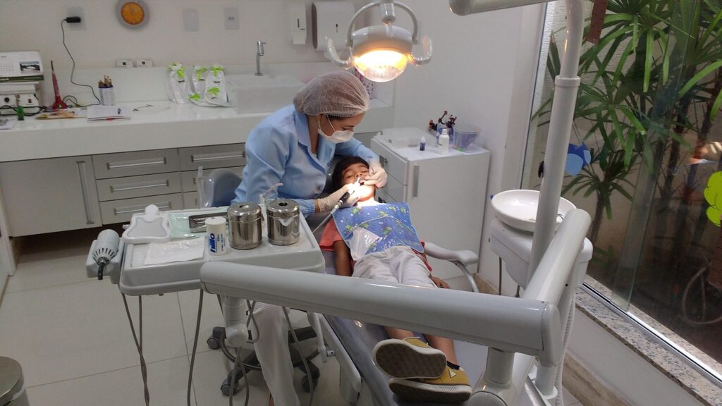Teeth whitening treatment in Anantapur